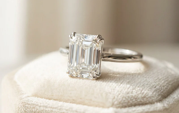Emerald Cut Engagement Rings: Elegant and Sophisticated