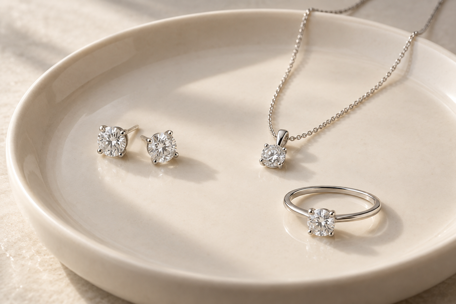 How to Choose Everyday Jewelry for Comfort and Style