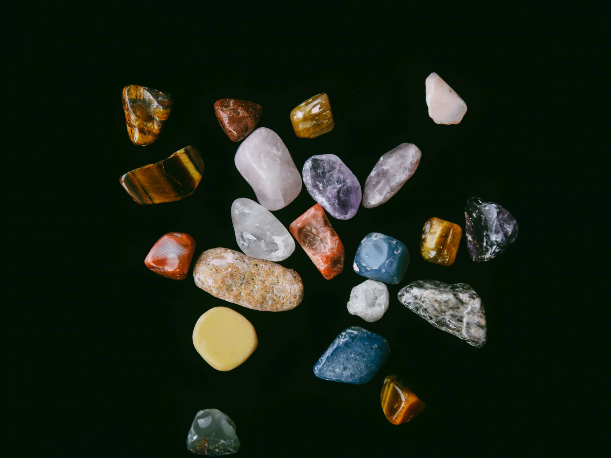 Gemstones by Rashi: Find Your Zodiac Birthstone